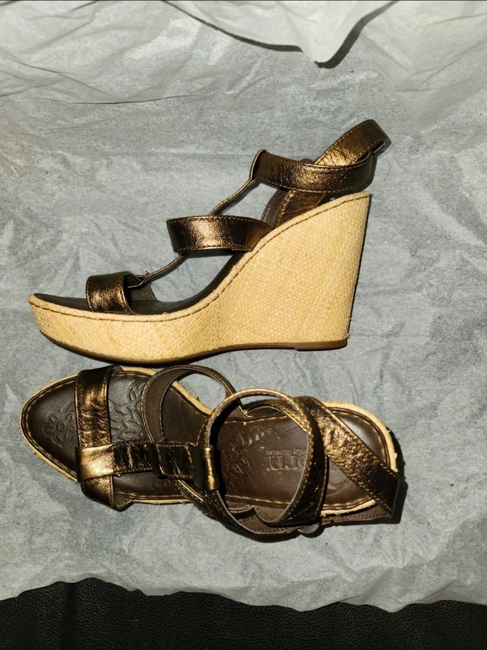 Born Leather Metallic Copper Brown/Gold Wedges Platform Sandal Size 7 Zabrena